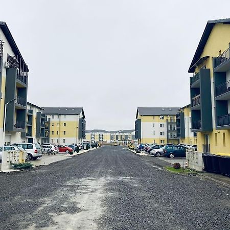 Apartament 2 Camere Modern Si Confortabil Giroc Екстериор снимка